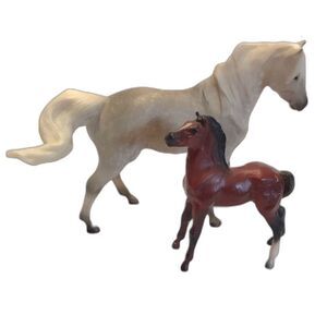 Retired 2002 Breyer Paloma & Naldo Set. #750502